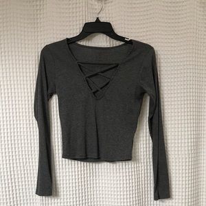 Criss cross long sleeve crop top